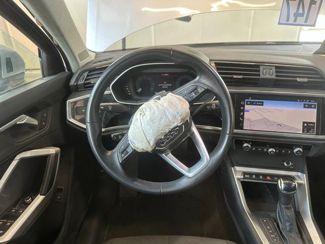 AUDI Q3 usata, con Park Distance Control