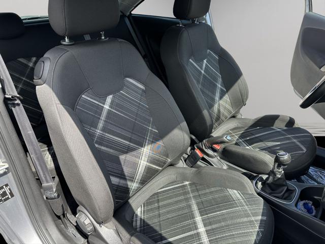 OPEL Corsa usata, con Controllo trazione