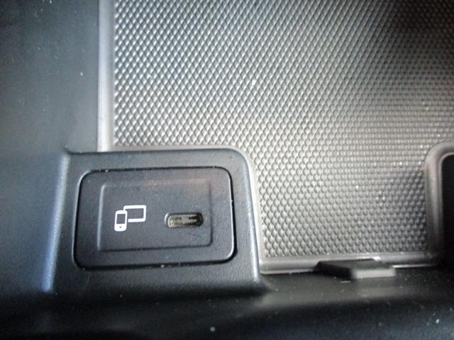 MERCEDES-BENZ GLA 200 usata 27