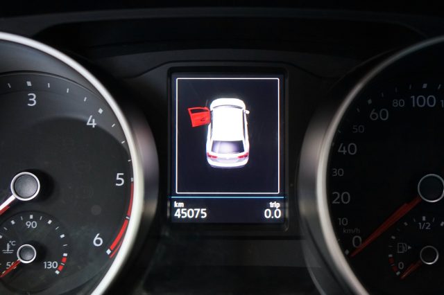 VOLKSWAGEN Tiguan usata, con Sensori di parcheggio posteriori