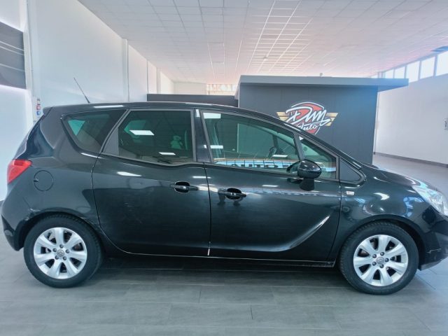 OPEL Meriva usata, con Airbag Passeggero