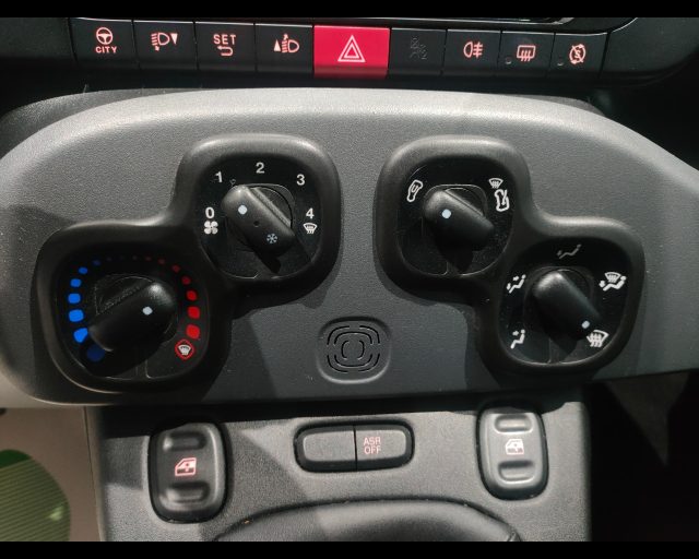 FIAT New Panda usata, con Volante multifunzione