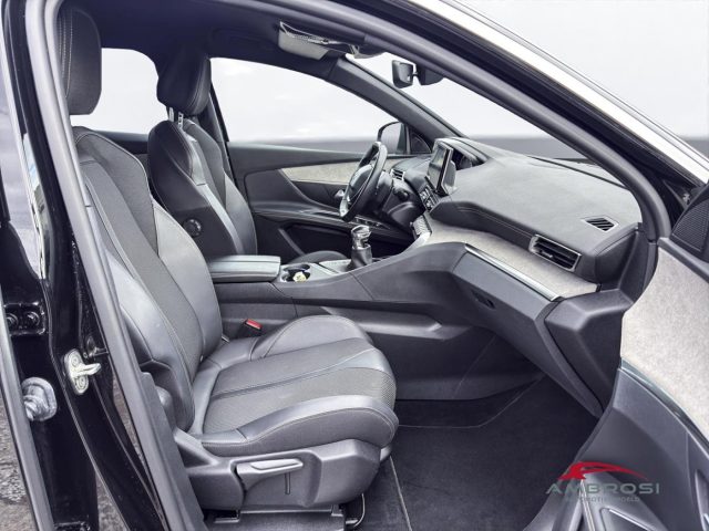 PEUGEOT 3008 usata 11