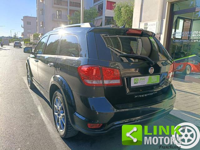 FIAT Freemont usata, con Bluetooth
