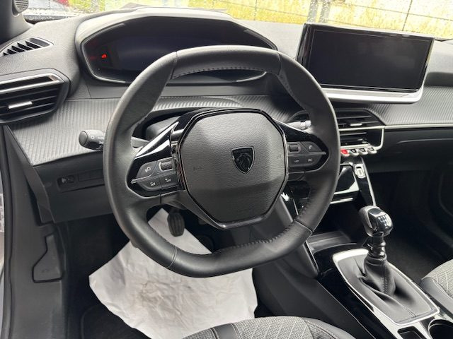 PEUGEOT 2008 usata, con ESP
