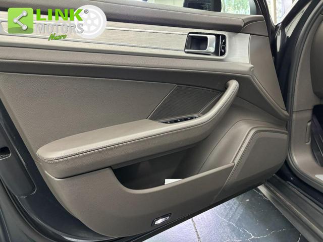 PORSCHE Panamera usata, con Interni in pelle