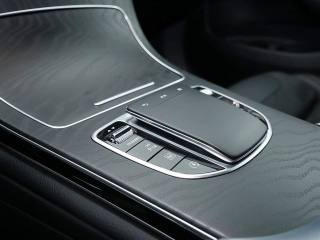 MERCEDES-BENZ GLC 300 usata, con Climatizzatore