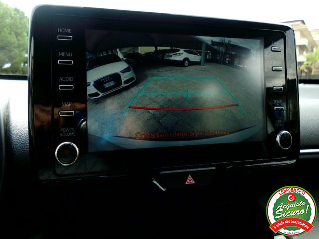 TOYOTA Yaris Cross usata, con Volante in pelle