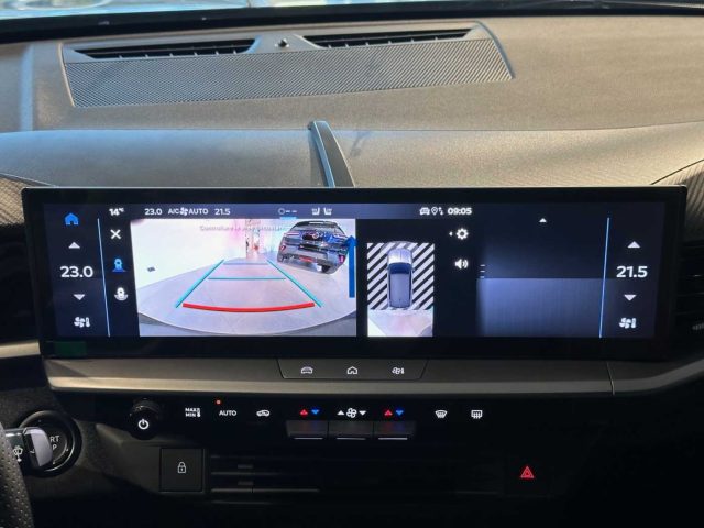 OPEL Grandland usata, con Specchietti laterali elettrici