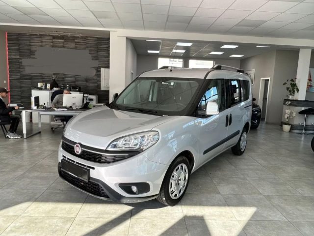 FIAT Doblo usata, con Airbag