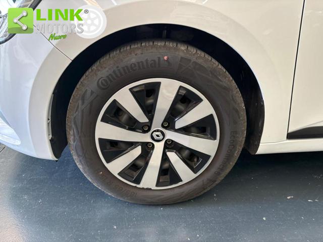 RENAULT Clio usata, con Climatizzatore