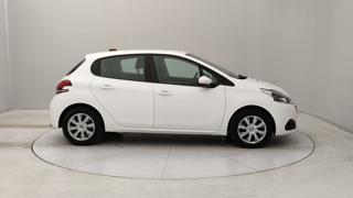 PEUGEOT 208 usata, con Autoradio
