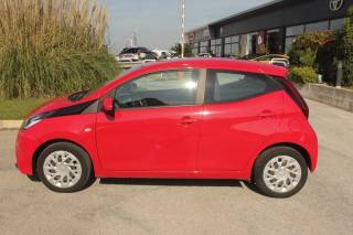 TOYOTA Aygo usata, con Autoradio