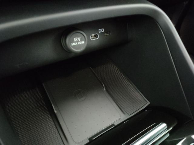 VOLVO C40 usata, con Fari LED