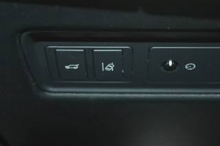 LAND ROVER Range Rover Sport usata, con Volante in pelle