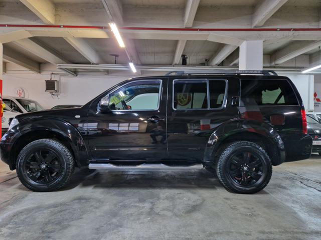 NISSAN Pathfinder usata, con Alzacristalli elettrici