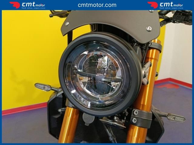 YAMAHA XSR 900 usata 7