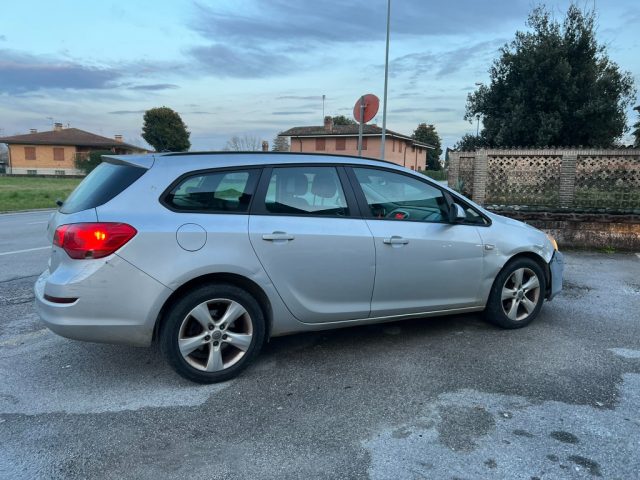 OPEL Astra usata, con Alzacristalli elettrici