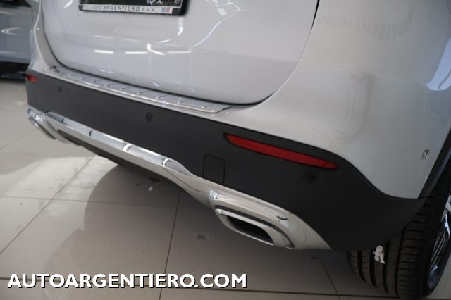 MERCEDES-BENZ GLA 200 usata, con Specchietti laterali elettrici