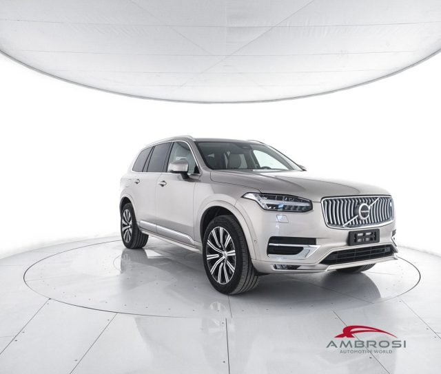 VOLVO XC90 usata 1