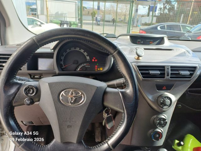 TOYOTA iQ usata, con Cerchi in lega