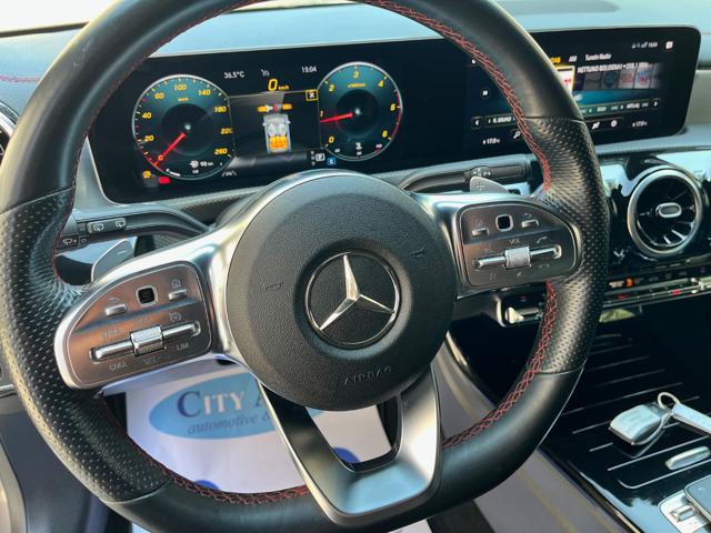MERCEDES-BENZ CLA 200 usata, con Chiusura centralizzata