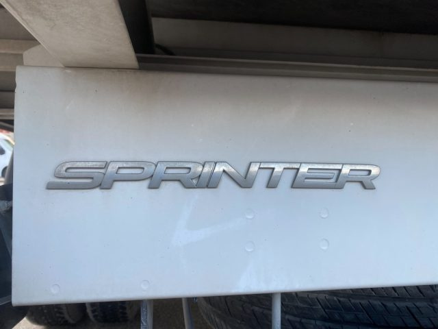 MERCEDES-BENZ Sprinter usata, con Bracciolo