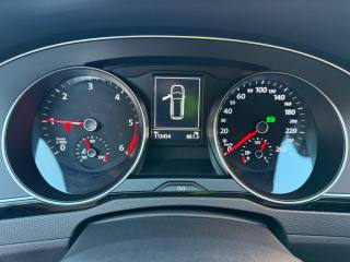 VOLKSWAGEN Passat Variant usata, con Controllo trazione