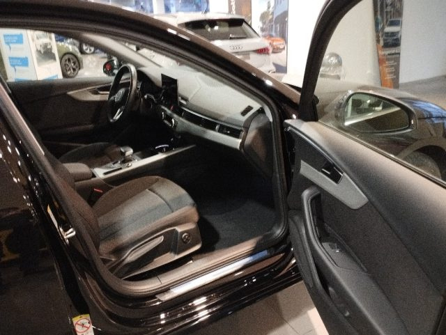 AUDI A4 usata, con Chiusura centralizzata