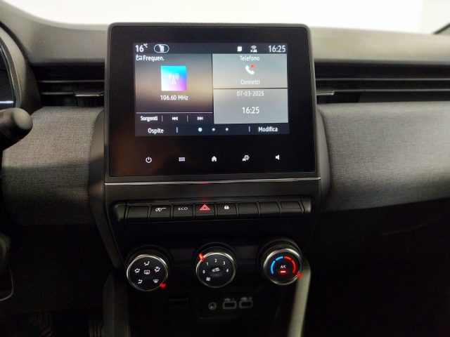 RENAULT Clio usata, con Climatizzatore