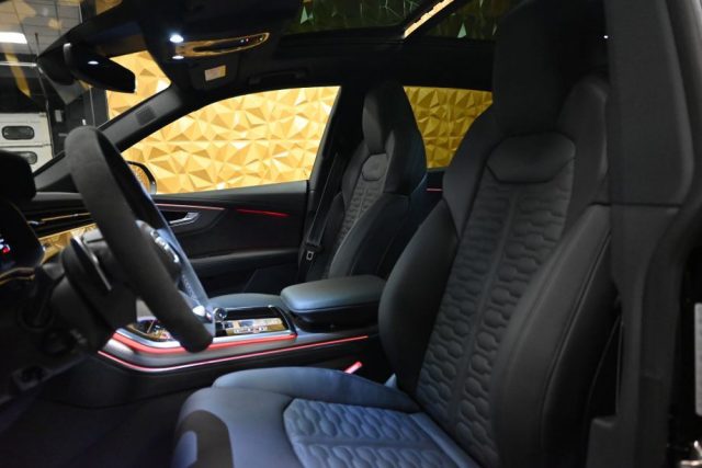 AUDI RS Q8 usata 30