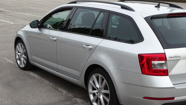SKODA Octavia usata, con Luci diurne