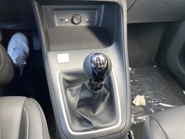 MG ZS usata, con Autoradio digitale