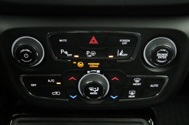 JEEP Compass usata, con Servosterzo