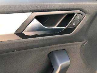 VOLKSWAGEN T-Roc usata, con Touch screen