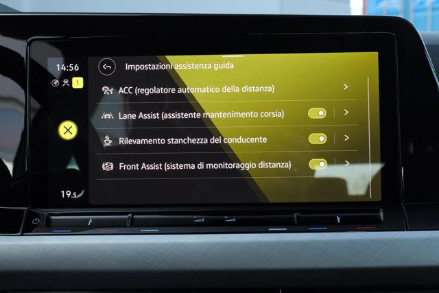 VOLKSWAGEN Golf Variant usata, con Supporto lombare