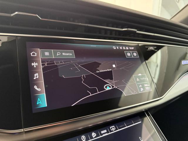 AUDI Q8 usata, con Interni in pelle