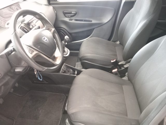 LANCIA Ypsilon usata, con Specchietti laterali elettrici
