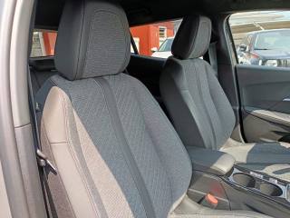 PEUGEOT 2008 usata, con USB