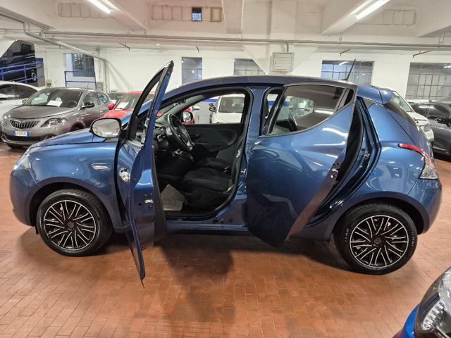 LANCIA Ypsilon usata, con Chiusura centralizzata