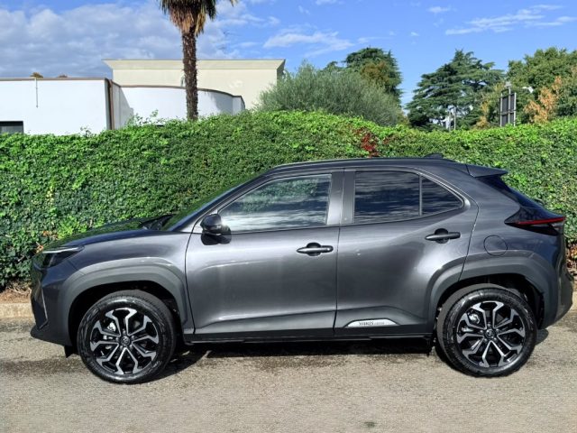 TOYOTA Yaris Cross usata, con Cerchi in lega
