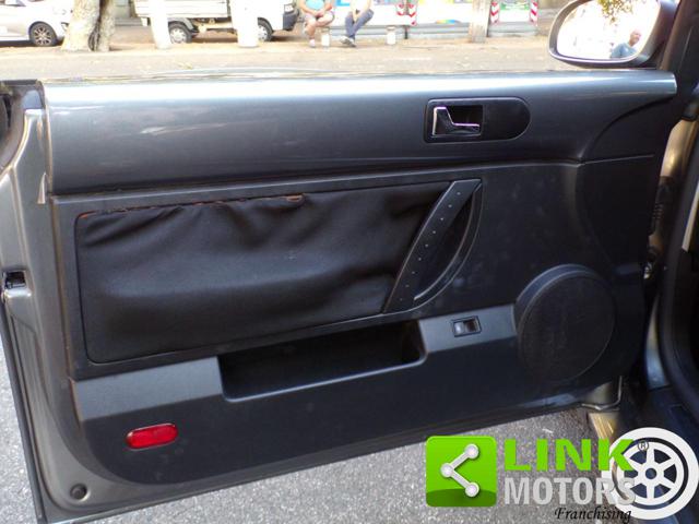 VOLKSWAGEN New Beetle usata, con Sensore di pioggia