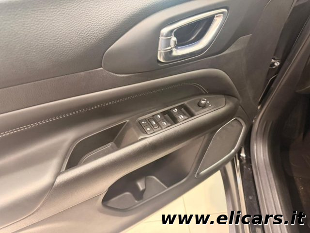 JEEP Compass usata, con Autoradio