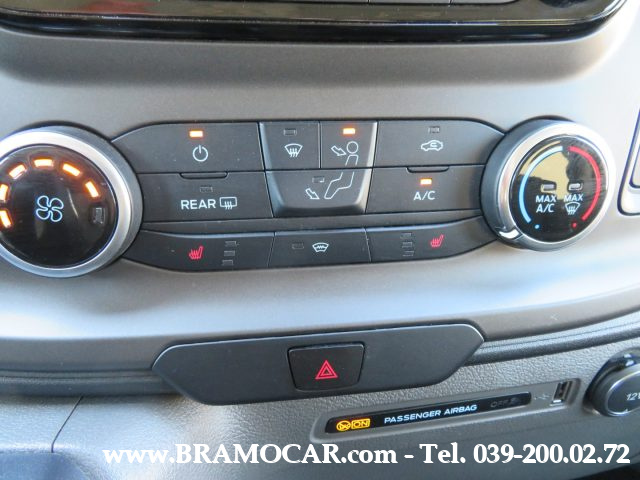 FORD Transit Custom usata, con USB