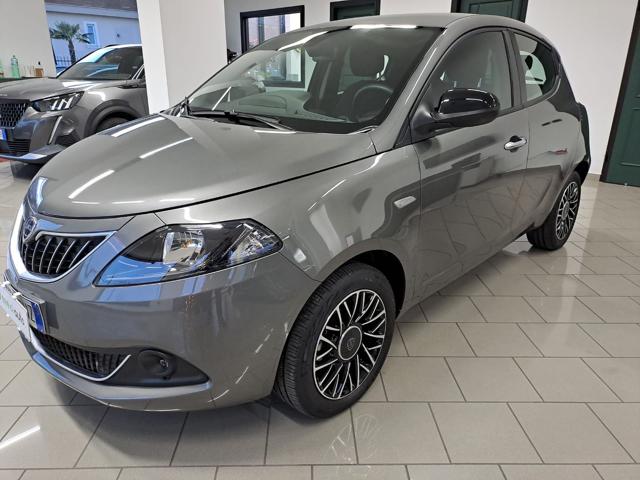 LANCIA Ypsilon usata, con ABS