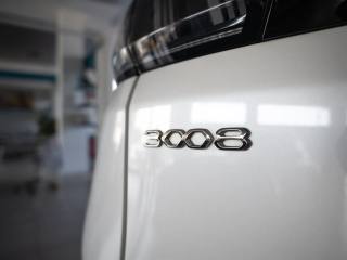 PEUGEOT 3008 usata, con Boardcomputer