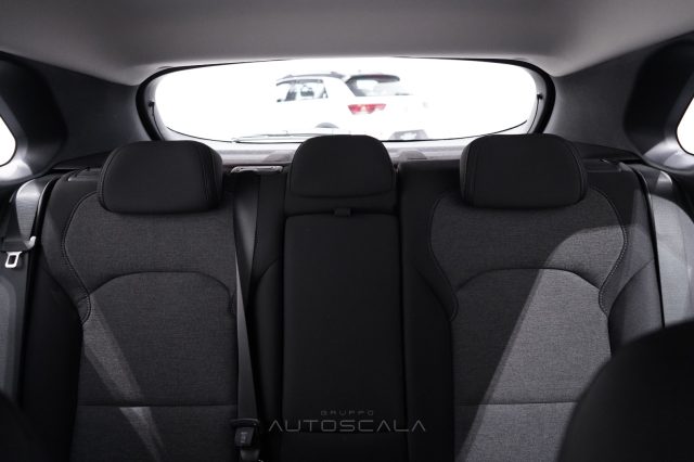 HYUNDAI i30 usata 24