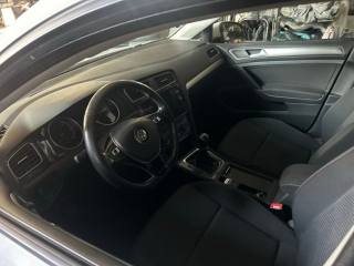 VOLKSWAGEN Golf usata, con Airbag laterali