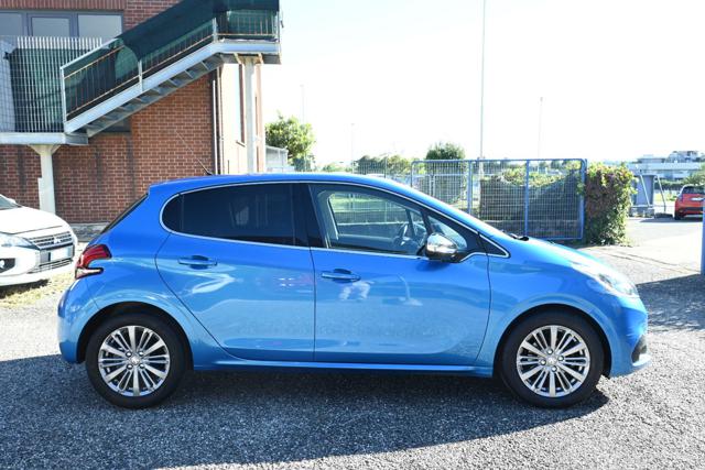 PEUGEOT 208 usata, con Airbag Passeggero