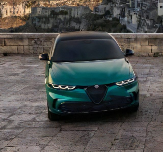 ALFA ROMEO Tonale usata, con Alzacristalli elettrici
